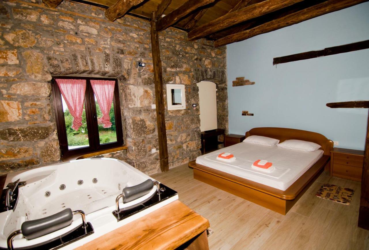 Casa Storia & Casa Antica Apartment Veprinac Екстериор снимка
